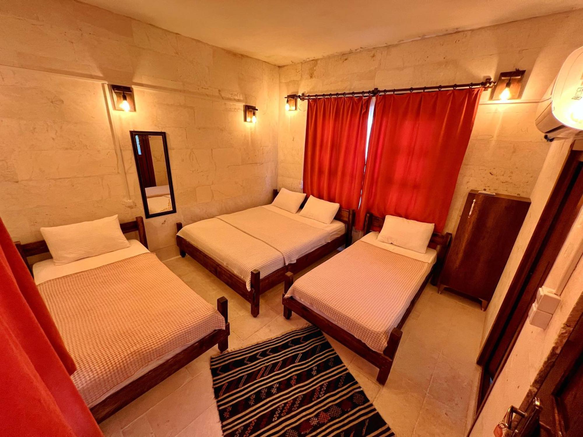 Taskiran Hotel Sanlıurfa Екстериор снимка